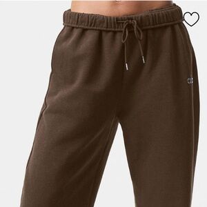 Women’s ALO Brown Sweatpants